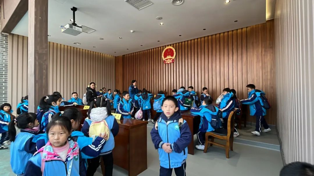 奥园英德巧克力王国中小学生研学基地