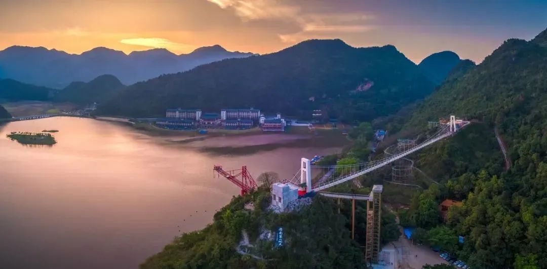 宝晶宫地质研学综合实践教育基地